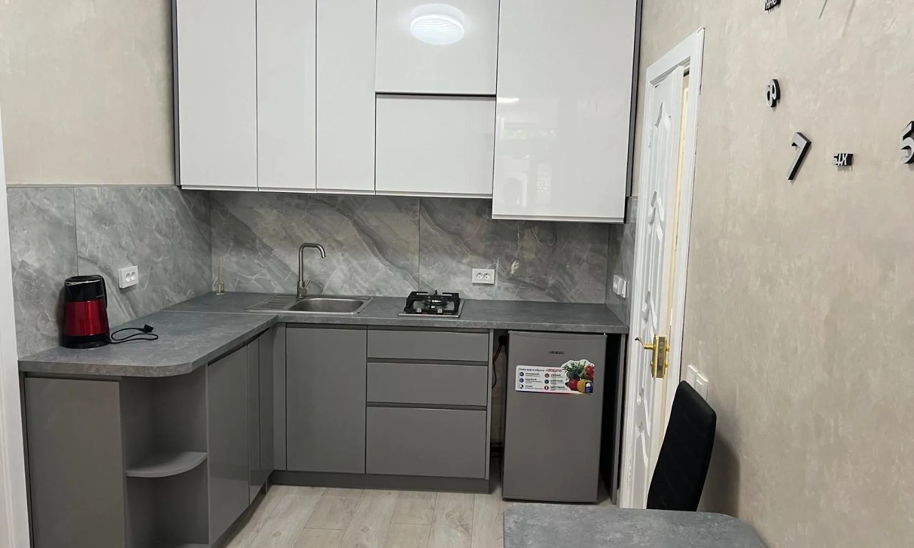 New Cozy Apartment Near Opera House And “Malevich” Leópolis 0*,